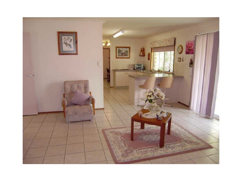 1 Haddon Court, Carrara QLD 4211