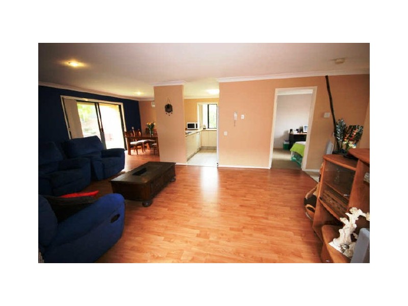 22/24 Amsonia Court, Arundel QLD 4214