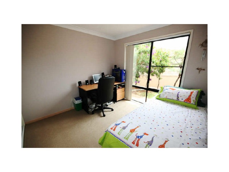 22/24 Amsonia Court, Arundel QLD 4214