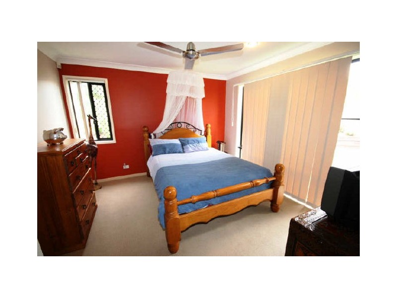 22/24 Amsonia Court, Arundel QLD 4214