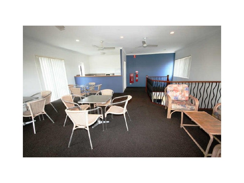 22/24 Amsonia Court, Arundel QLD 4214