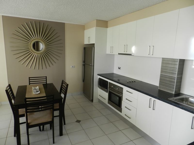 42/2 Ocean Avenue, Surfers Paradise QLD 4217