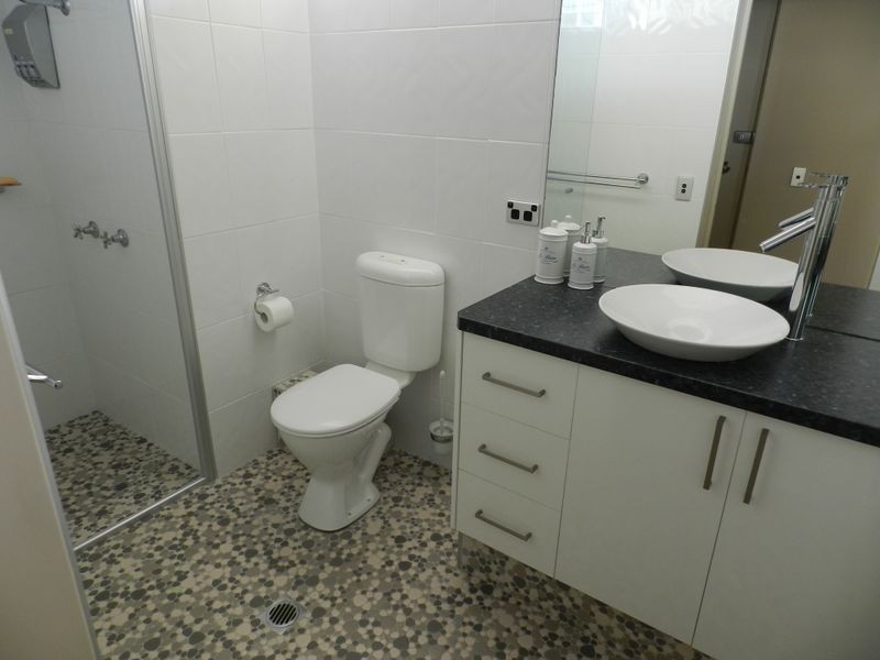 42/2 Ocean Avenue, Surfers Paradise QLD 4217