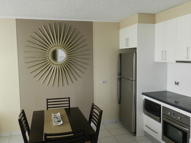 42/2 Ocean Avenue, Surfers Paradise QLD 4217