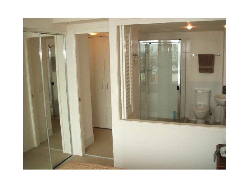 1904/2685 Gold Coast Highway, Broadbeach QLD 4218