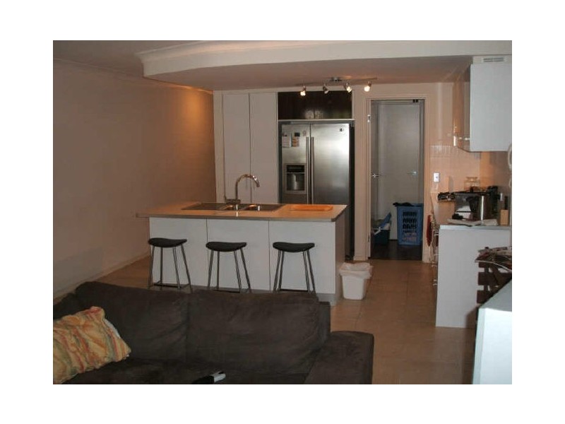 6/3208 Central Place, Carrara QLD 4211