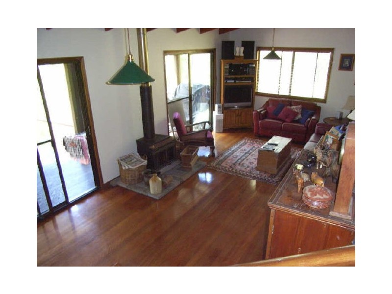 128 Narrow Leaf Road, Advancetown QLD 4211