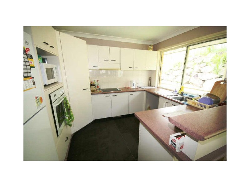 8 Swansdale Close, Nerang QLD 4211