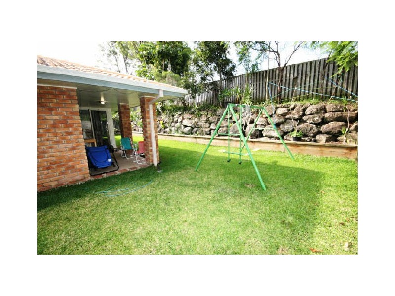 8 Swansdale Close, Nerang QLD 4211