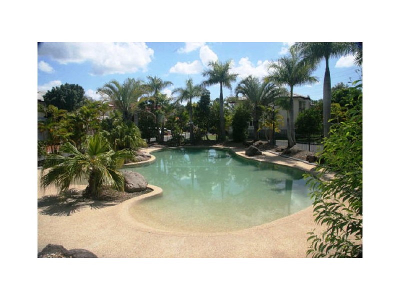 3/102 Alexander Drive, Highland Park QLD 4211