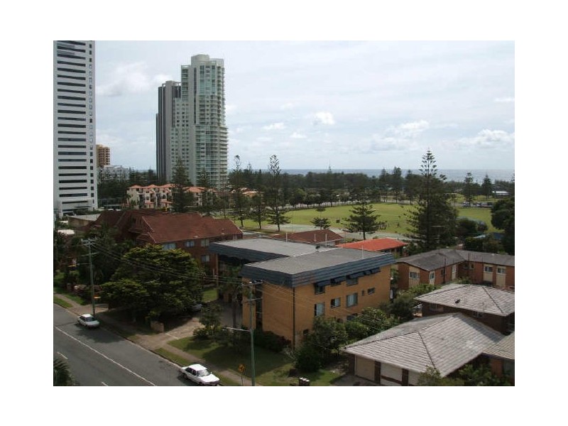 1073/2623 Gold Coast Highway, Broadbeach QLD 4218