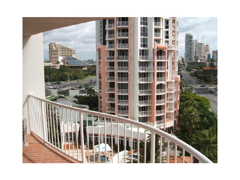 1073/2623 Gold Coast Highway, Broadbeach QLD 4218