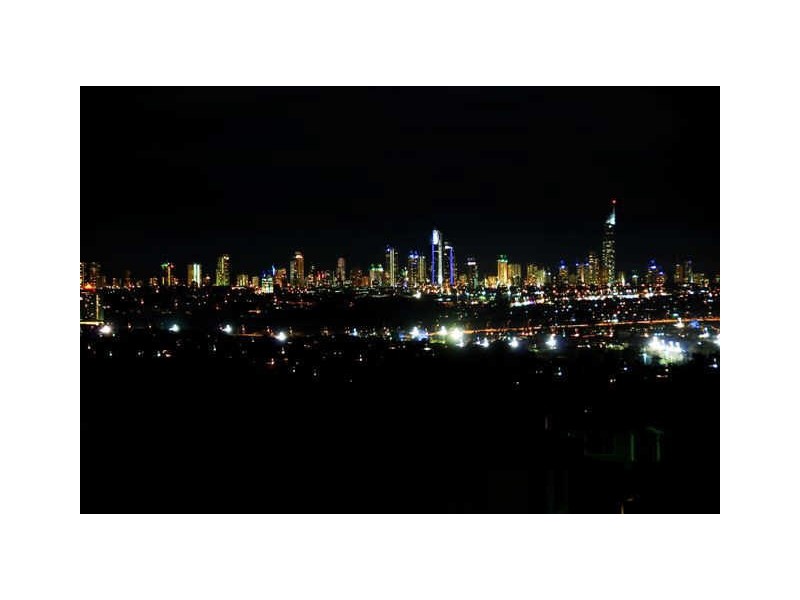 28 Ardrossan Place, Highland Park QLD 4211