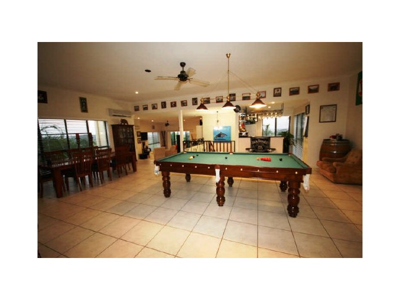 28 Ardrossan Place, Highland Park QLD 4211