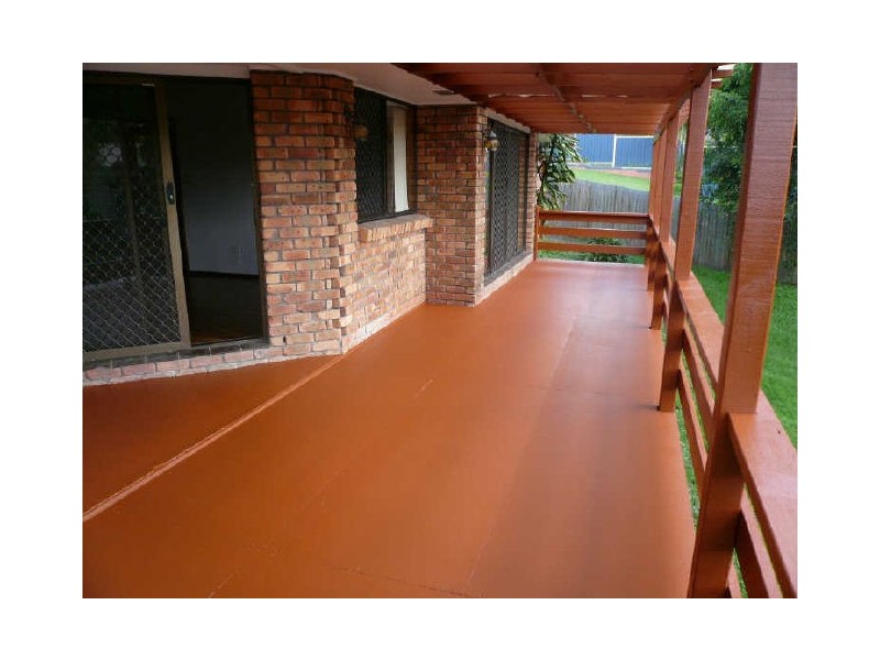 24 Kilmarnock Close, Highland Park QLD 4211