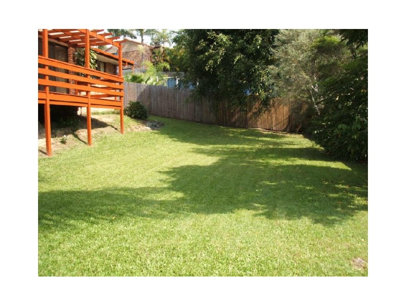 24 Kilmarnock Close, Highland Park QLD 4211