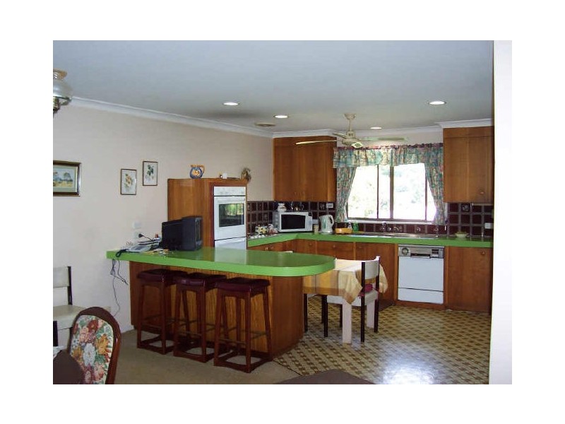 5 Loop Road, Lower Beechmont QLD 4211