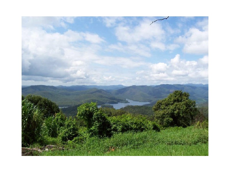 5 Loop Road, Lower Beechmont QLD 4211