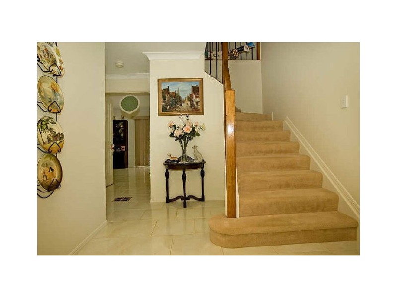 17 Lords Avenue, Mount Nathan QLD 4211