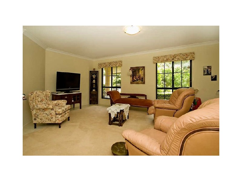 17 Lords Avenue, Mount Nathan QLD 4211