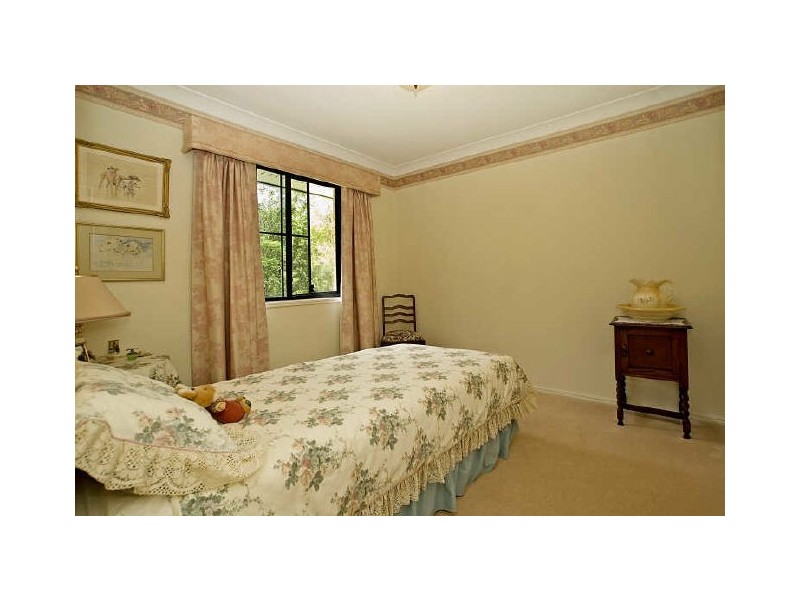 17 Lords Avenue, Mount Nathan QLD 4211