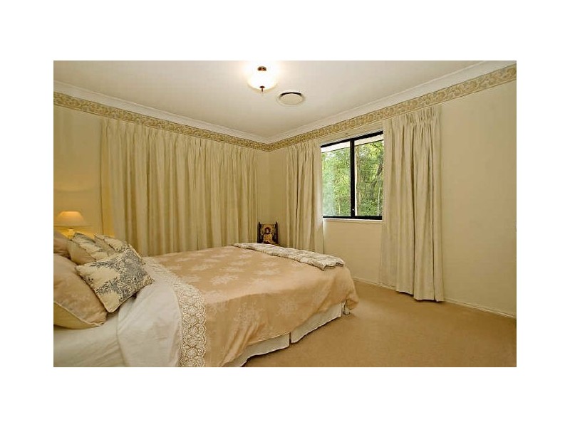 17 Lords Avenue, Mount Nathan QLD 4211