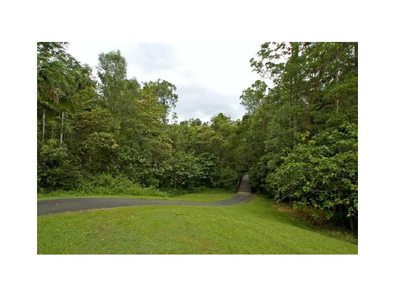 17 Lords Avenue, Mount Nathan QLD 4211