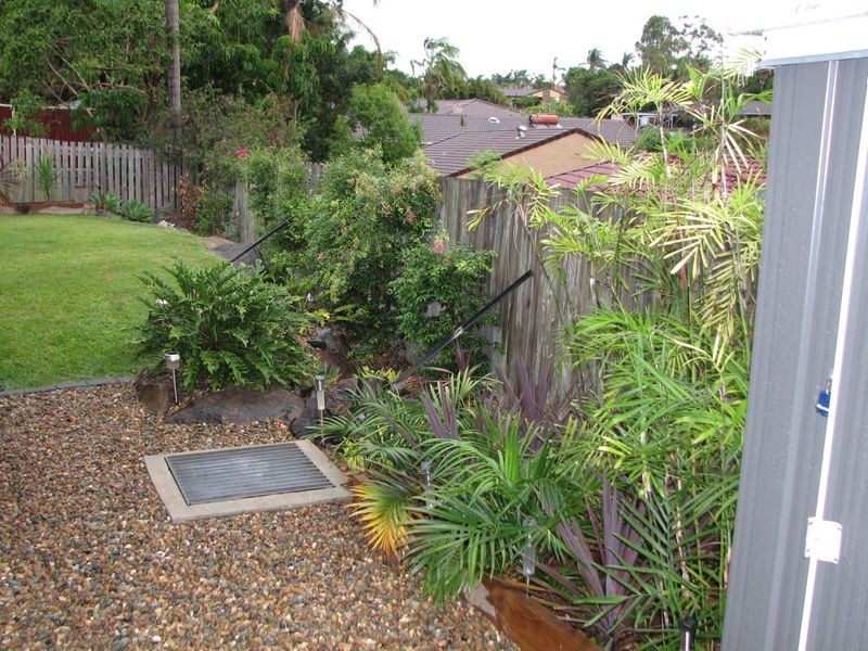 2/13 Gumbeel Court, Highland Park QLD 4211