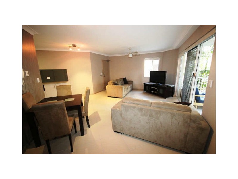 2/37 Peninsular Drive, Surfers Paradise QLD 4217