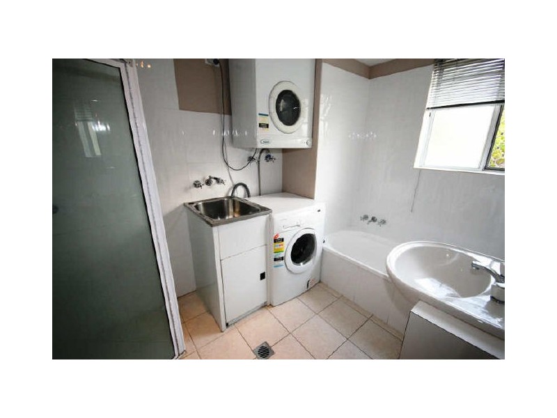 2/37 Peninsular Drive, Surfers Paradise QLD 4217