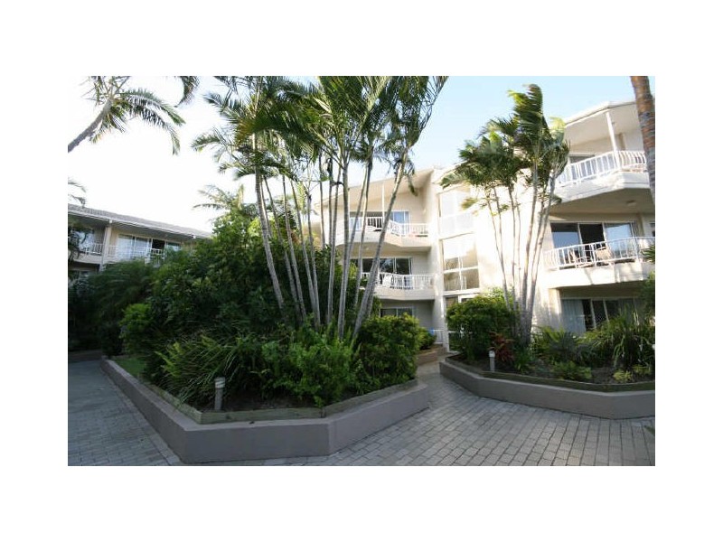 2/37 Peninsular Drive, Surfers Paradise QLD 4217