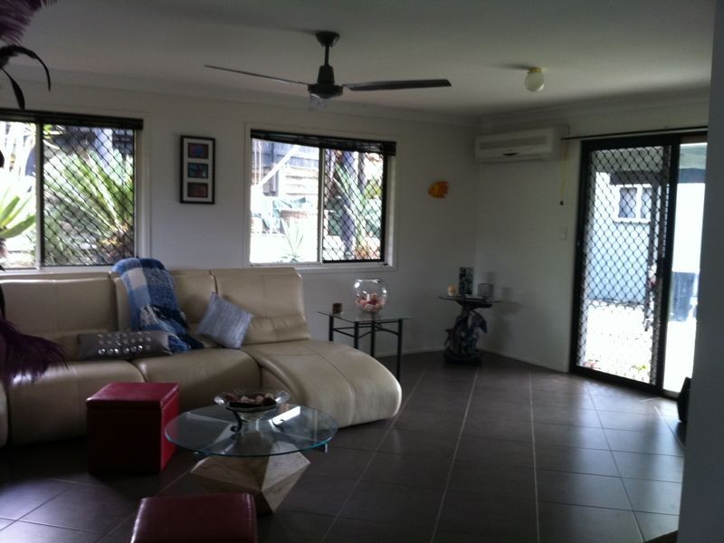 16 Angaston Avenue, Carrara QLD 4211