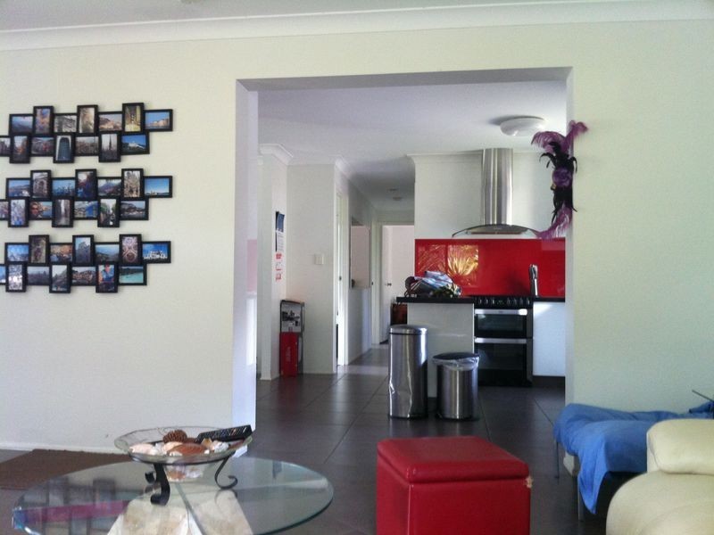 16 Angaston Avenue, Carrara QLD 4211