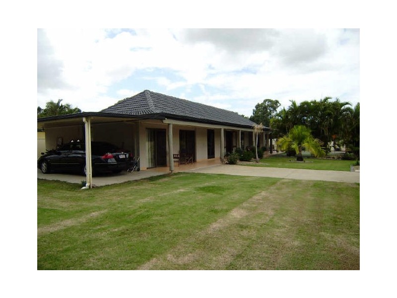 4 Nerang River Drive, Nerang QLD 4211