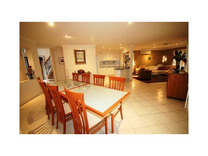 22 Riverwood Drive, Ashmore QLD 4214