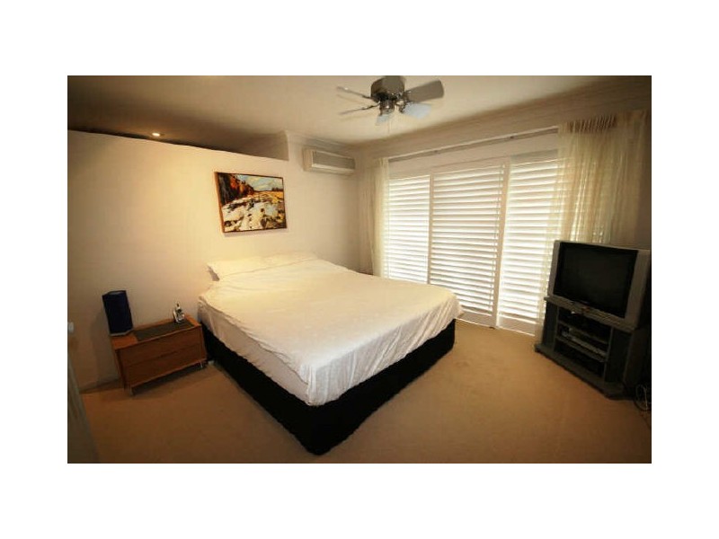 22 Riverwood Drive, Ashmore QLD 4214