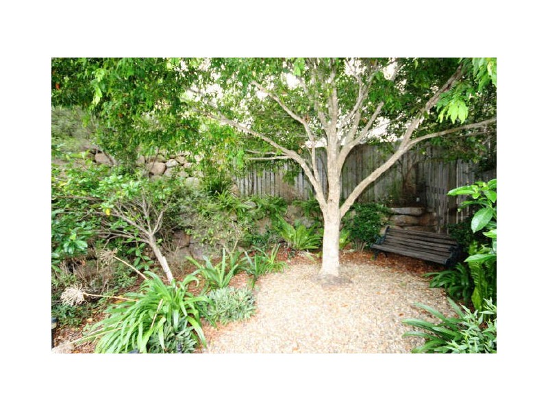 22 Riverwood Drive, Ashmore QLD 4214