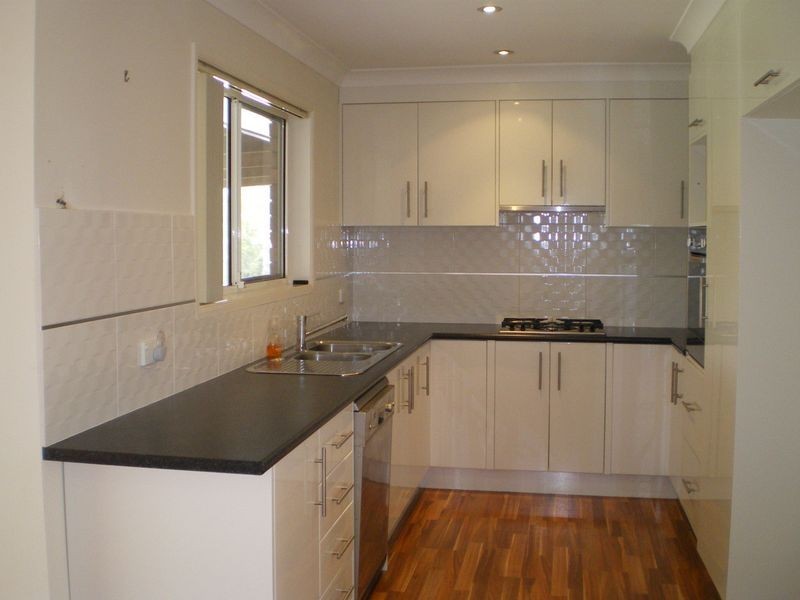 6 Edelsten Court, Carrara QLD 4211