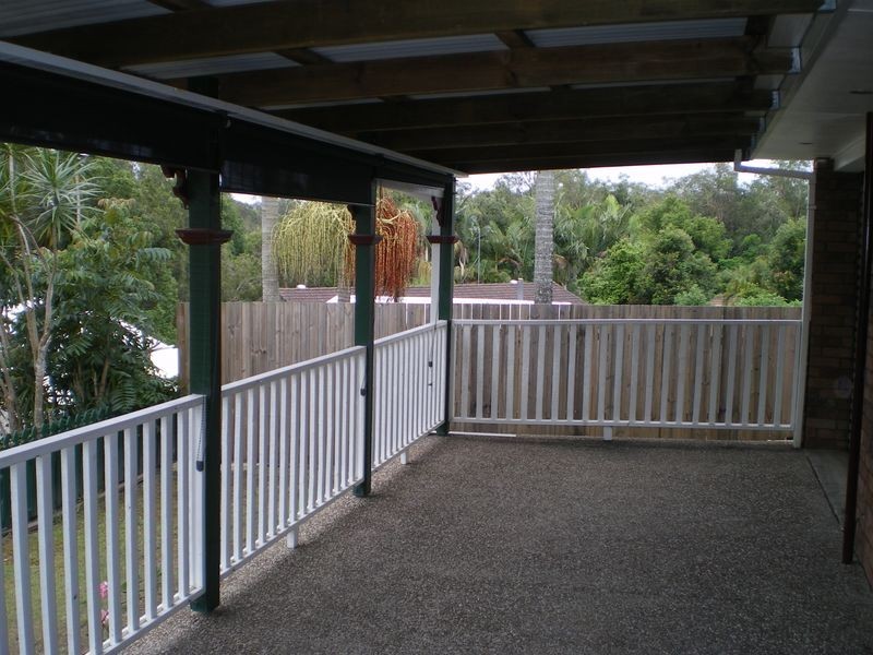 6 Edelsten Court, Carrara QLD 4211