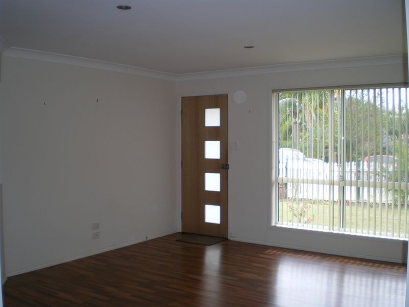 6 Edelsten Court, Carrara QLD 4211