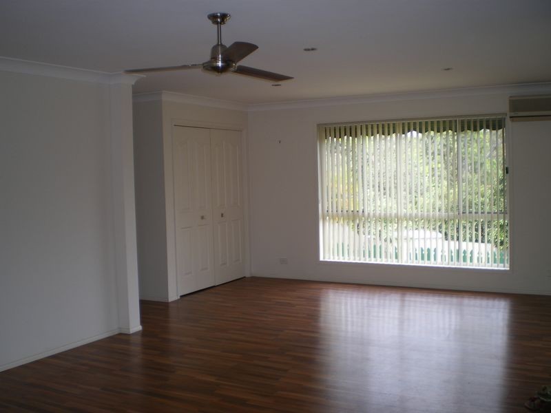 6 Edelsten Court, Carrara QLD 4211