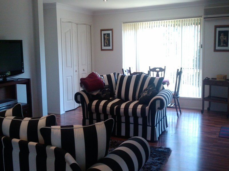 6 Edelsten Court, Carrara QLD 4211