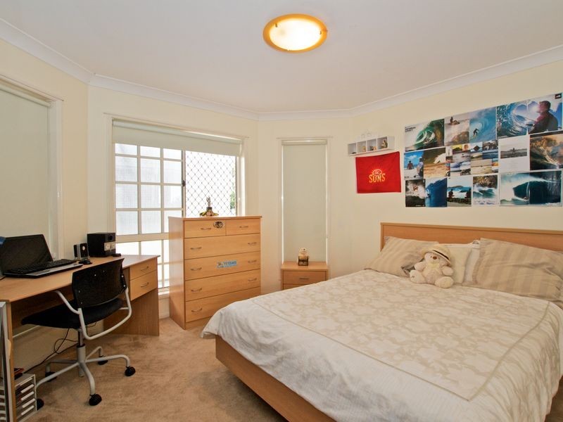 2 Ramada Place, Highland Park QLD 4211