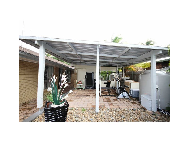 11 Jerrawa Street, Nerang QLD 4211