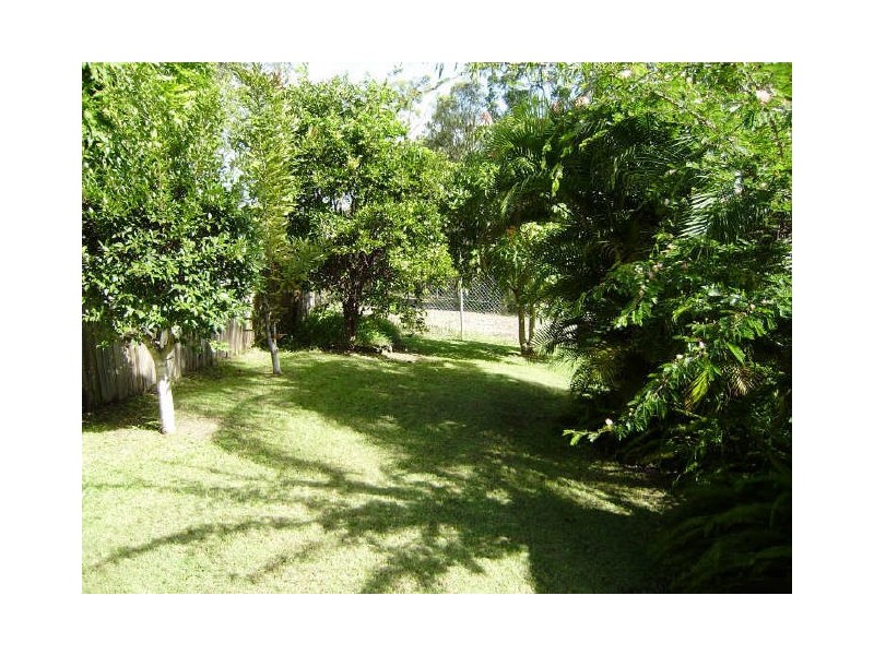 18 Saraji Street, Worongary QLD 4213