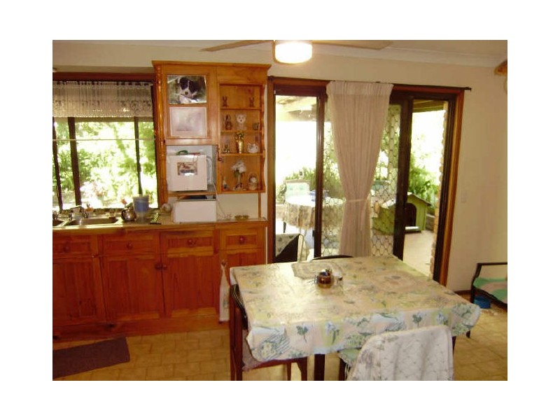 18 Saraji Street, Worongary QLD 4213