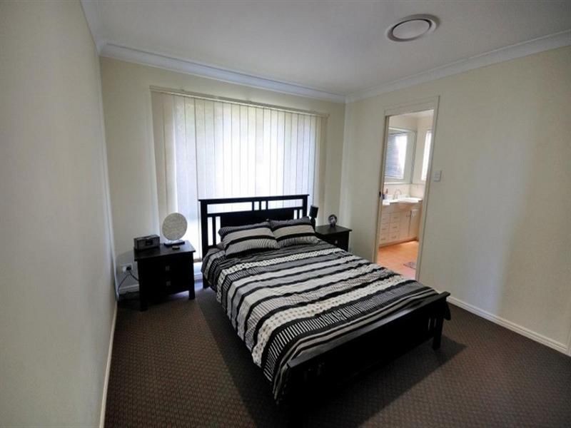 3 Allardyce Crescent, Pacific Pines QLD 4211