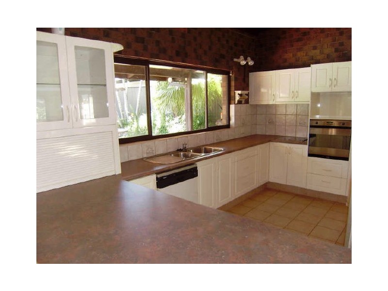 10 Maroong Crescent, Nerang QLD 4211