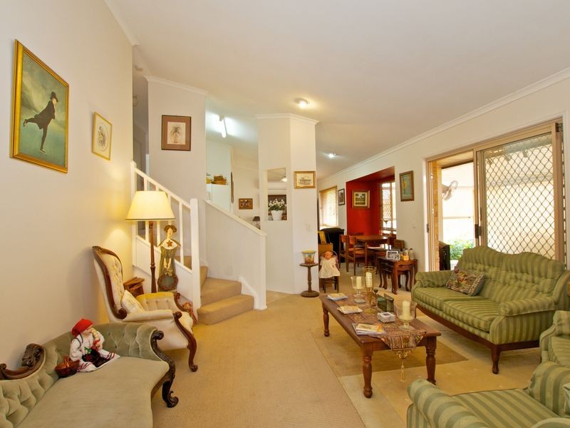 11 Inverness Court, Nerang QLD 4211