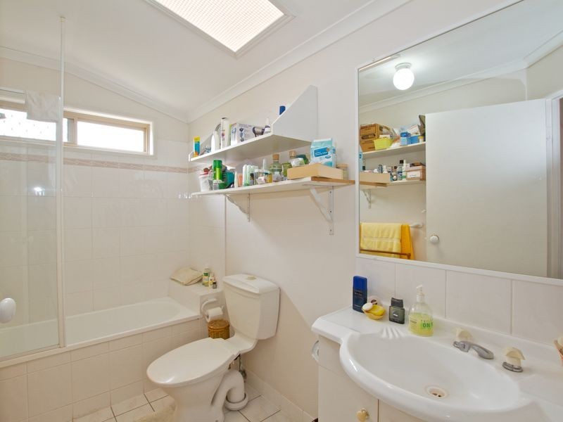 11 Inverness Court, Nerang QLD 4211